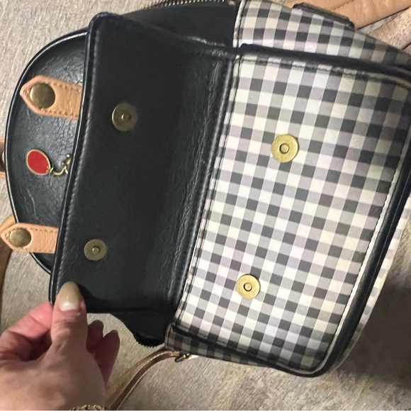 Loungfly Black and Tan Checkered Winnie the Pooh Backpack - Picture 2 of 10